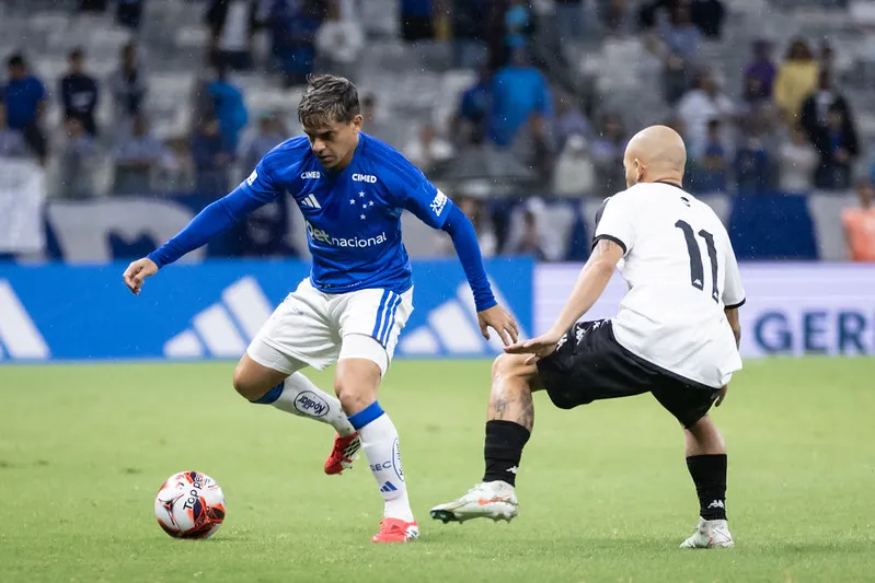 Cruzeiro perde para o Democrata 2