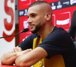 Dória ignora crise política e aposta no peso do São Paulo