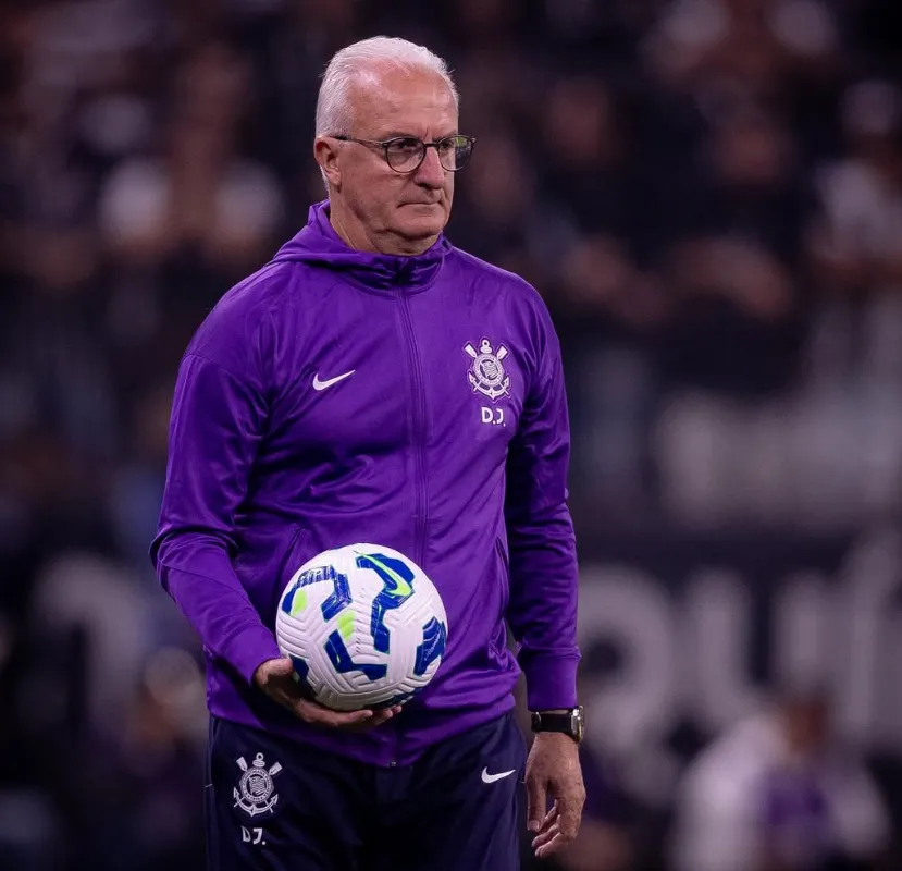 Dorival valoriza vitória do Corinthians na estreia, mas faz ponderações