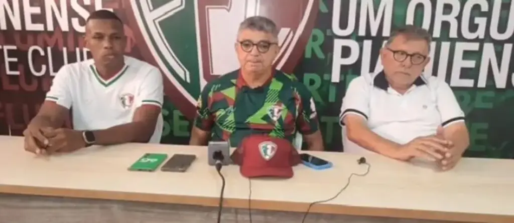 Flávio Araújo estreia com vitória no estadual pelo Fluminense-PI