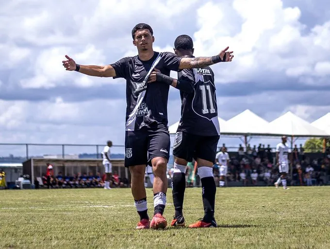 Nikolas é um dos principais destaques da Ponte Preta - Foto: Jhony Inácio