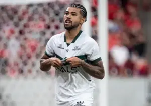 Decisivo e invicto no Athletiba, Lucas Ronier projeta “ano de elite” no Coritiba