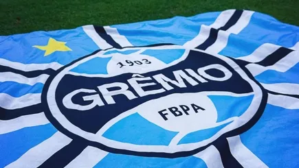 Grêmio reformula elenco: 16 saídas e 4 novas caras