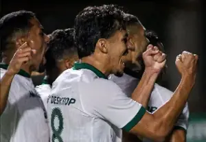 Caíque França faz a diferença na primeira vitória do Guarani