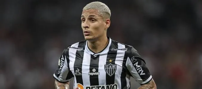 Guilherme Arana é liberado pelo Atlético-MG e fecha com o Fluminense