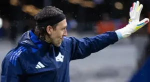 Cruzeiro monitora Cássio e avalia cenário para enfrentar o Atlético-MG