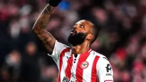 Cria do Cruzeiro alcança marca histórica na Premier League