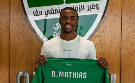 Internacional vende Ricardo Mathias e fatura R$39 milhões