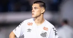 Santos negocia JP Chermont com o Ajax e pede ao menos 6 milhões de euros