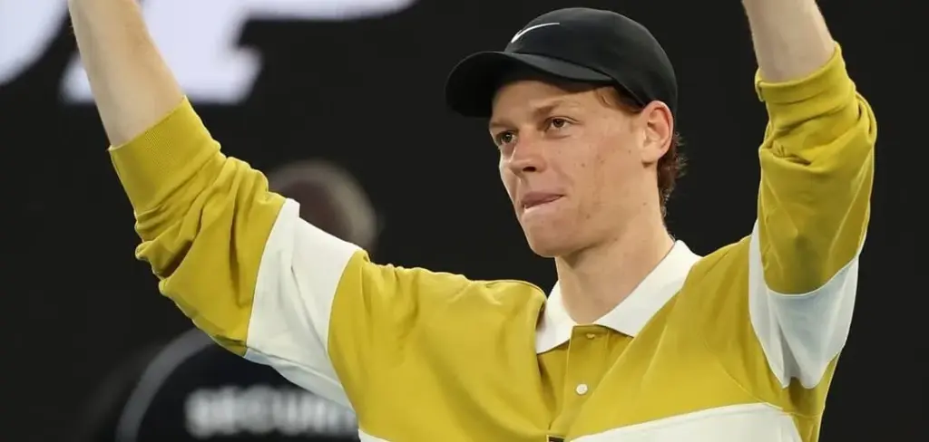 Jannik Sinner mira recuperação após duas derrotas seguidas