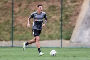 Avaí encaminha acertos com jovens de Atlético-MG e Athletico-PR