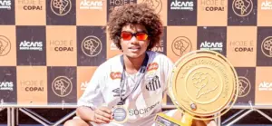 Santos segura joia Kauan Basile após negociação intensa