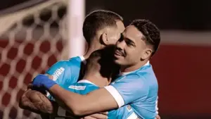 PARANAENSE: Londrina e Azuriz avançam e Maringá respira