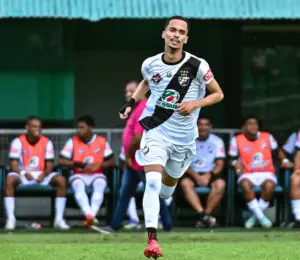 ACREANO: Jogo é retomado após chuva e Vasco vence a Adesg