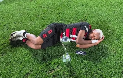 Cria do Flamengo, Lorran tem início irregular na Série B italiana