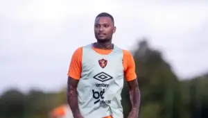Vitória fecha contratação de Luan Cândido, do Red Bull Bragantino