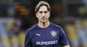 Fluminense tem Zubeldía recuperado para o Brasileirão