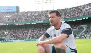 Messi rejeitou 'cheque em branco' de sheik para jogar na Arábia