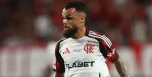 Com Rony perto de fechar, Santos avança por Michael, do Flamengo
