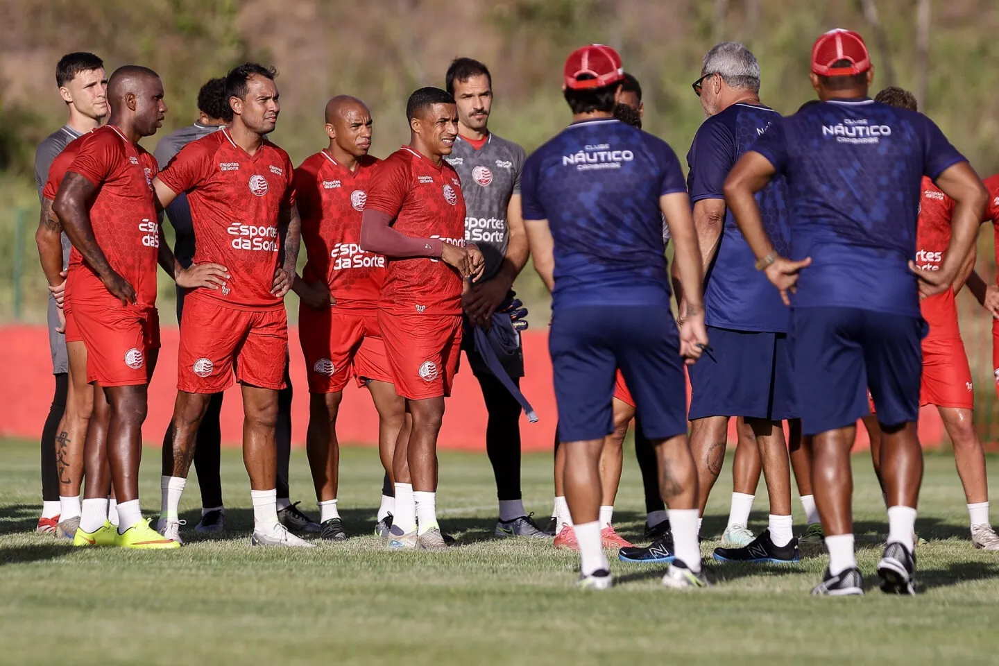 Náutico quita parte dos salários atrasados antes da estreia na temporada ( Foto: Rafael Vieira/ Náutico)