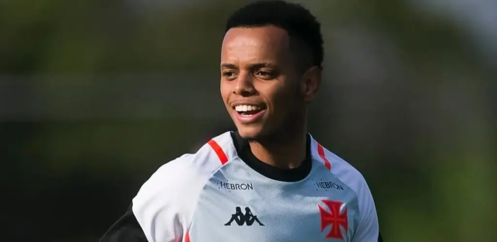 Vasco acerta empréstimo de jovem lateral para time grego