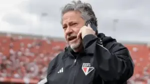 São Paulo pede acesso às faturas do cartão corporativo usado por Julio Casares