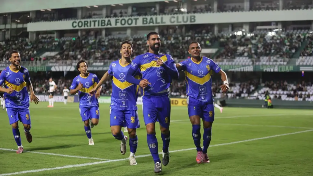 PARANAENSE: Sábado de decisão na última rodada da 1ª fase 2 Paranaense 2026 - Foto: Júnior Vilarinho / São Joseense