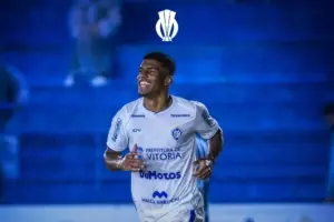 CAPIXABA: Vitória-ES dorme na liderança após tropeço de rival