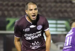 Ferroviária 2 x 1 Inter de Limeira - Locomotiva quebra tabu e lidera!