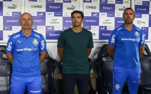Abel exalta nível do Paulistão, elogia torcida e faz 'pedido' à Federação