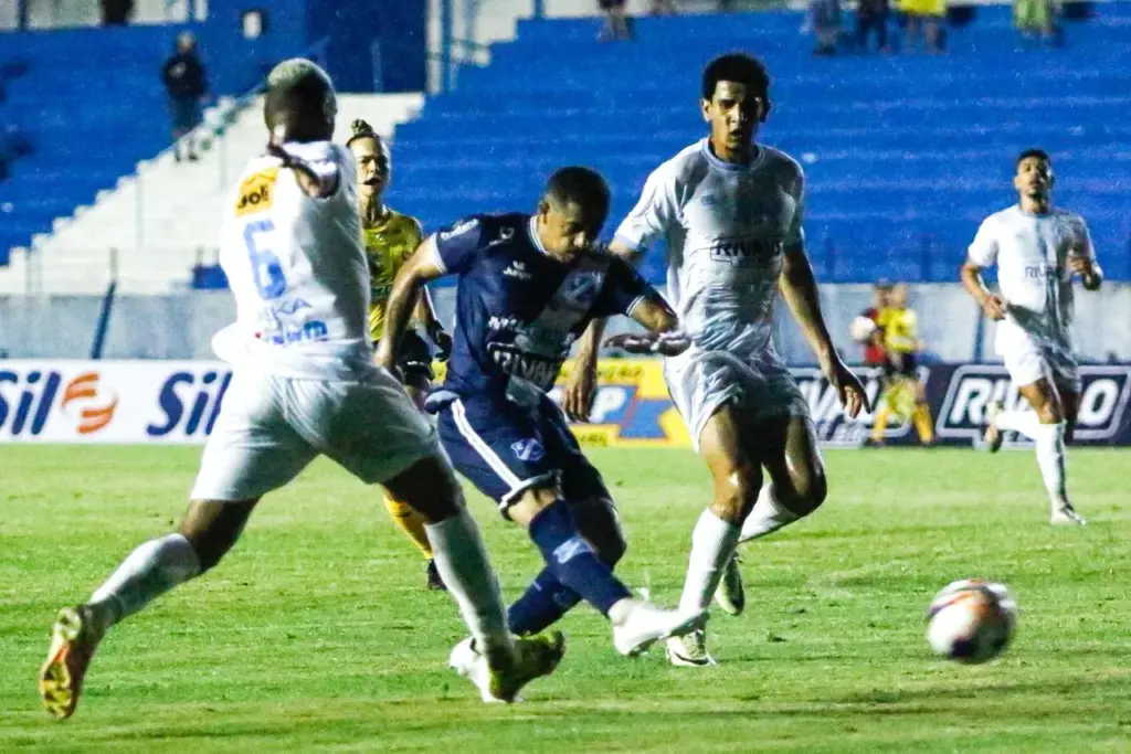 Taubaté 2 x 2 Osasco Sporting - Burro e Oz seguem sem vencer no Paulistão A2 Rivalo