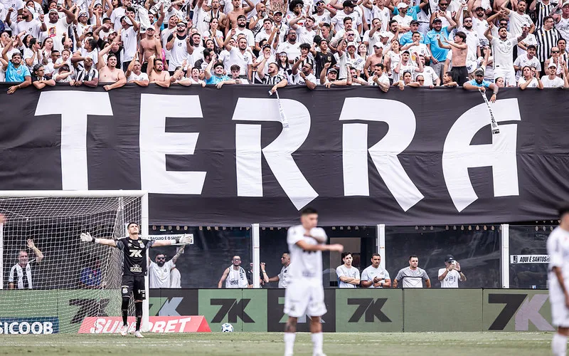 Torcida do Santos esgota ingressos para estreia no Paulistão 2026