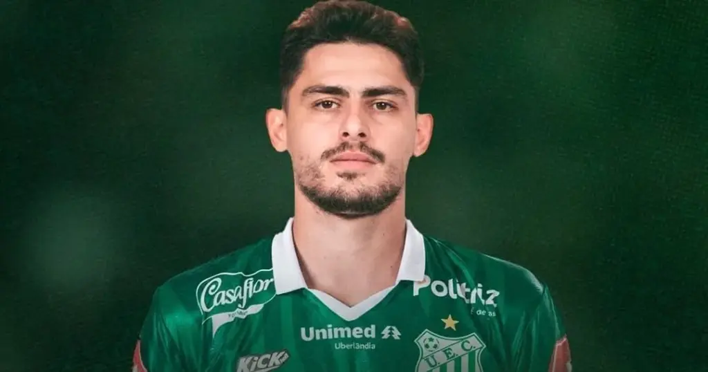 Uberlândia contrata atacante que estava no mundo árabe