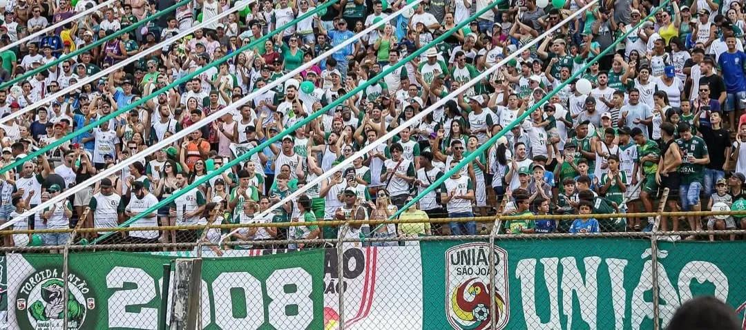 União São João completa 45 anos (Foto: Arquivo e União Mania)