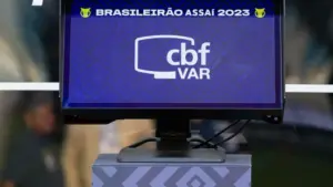 CBF anuncia que cabine do VAR irá mudar de local para melhor comunicação