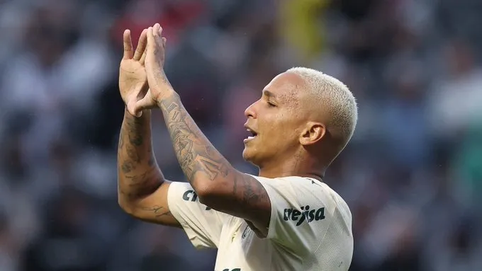 Vasco avanca por Deyverson