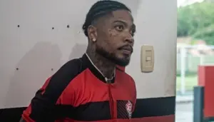 Vitória: Marinho promete entrega total em 2026