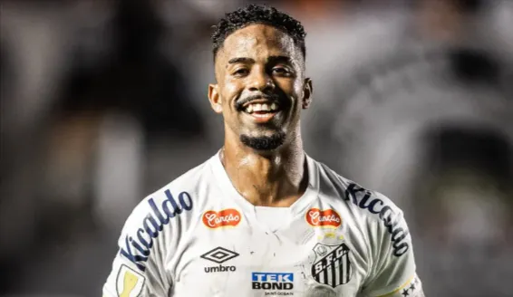 Vila Nova acerta contratacao de Hayner