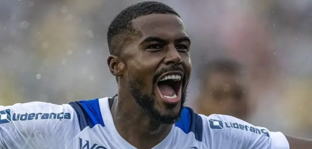 Wallison é destaque em vitória do Avaí no clássico catarinense