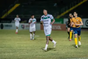 Maringá confirma retorno do atacante Raí Natalino