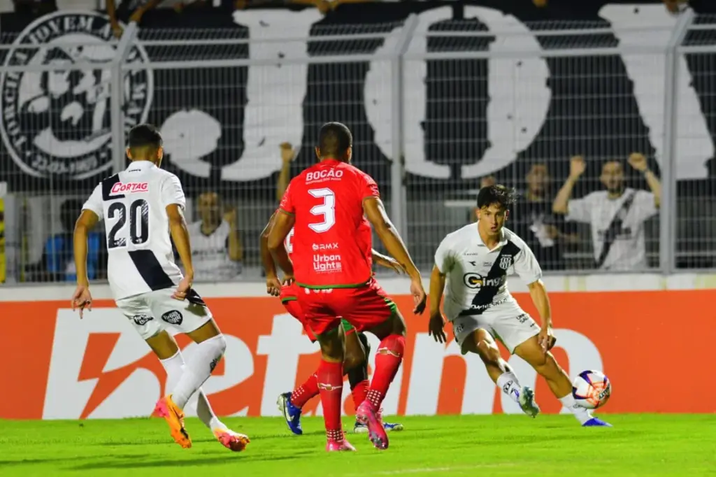 Ponte Preta é derrotada pelo Velo Clube e segue sem vencer no Paulistão