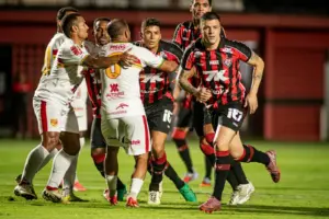 BAIANO: Vitória estreia time principal e goleia Juazeirense
