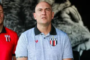 Figueirense contrata Márcio Zanardi após eliminação no Catarinense