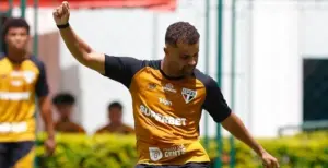 São Paulo x Corinthians: negociação em andamento tira Alisson do Majestoso