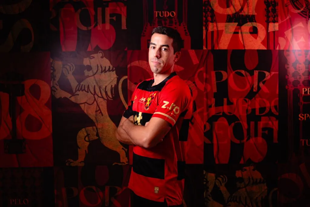 Carlos de Pena oficializado Sport