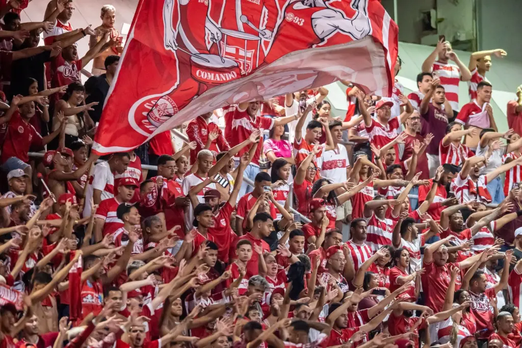 ALAGOANO: CSA e CRB defendem 100% em rodada com duelo entre gigantes (Foto: Francisco Cedrim)