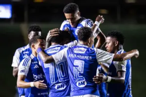 Tombense 1 x 2 Cruzeiro - Raposa se reabilita no Mineiro