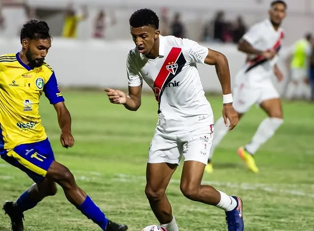 Ferroviário supera Quixadá Cearense