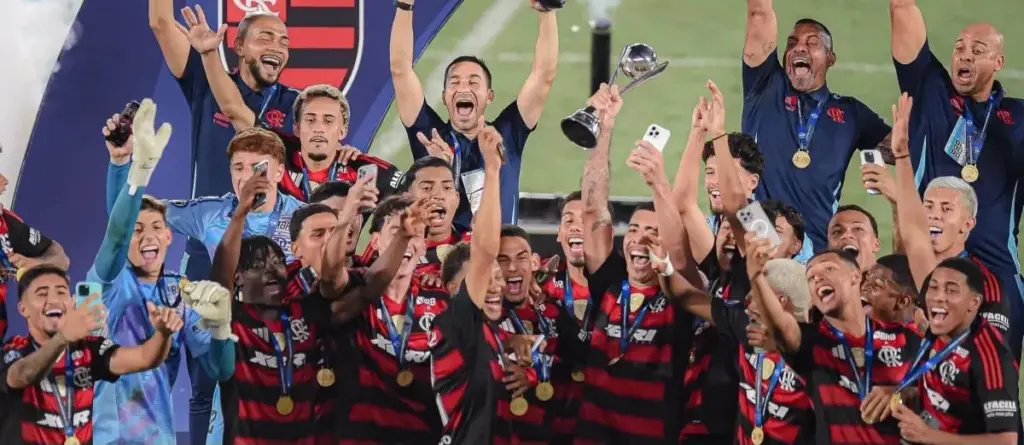 Flamengo x Portuguesa-RJ - Onde assistir, horário e escalações