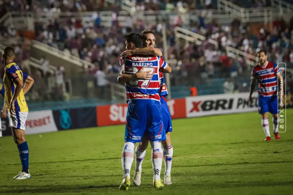 CEARENSE: Fortaleza goleia Quixadá e vence a primeira